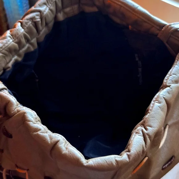 Opulent Containers Vintage African Leather Fringe Shoulder Bag Olive Green EUC - Picture 4 of 7